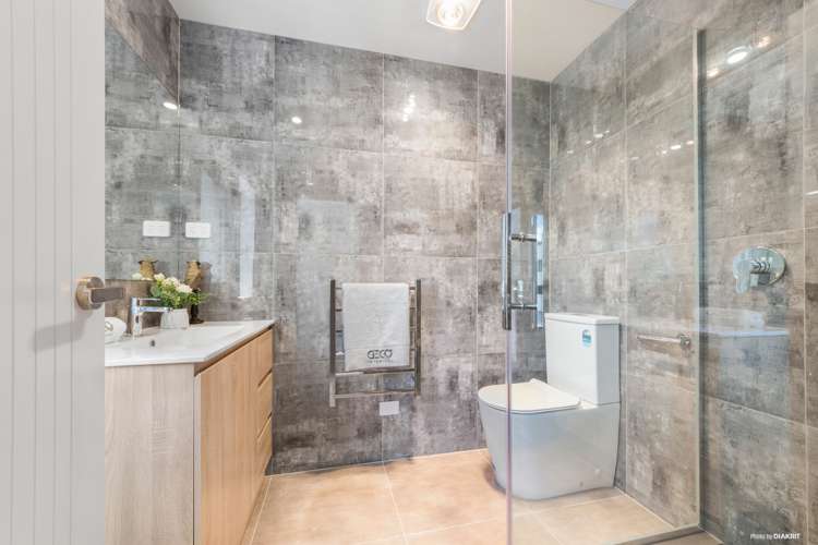 3/26 Long Bay Drive Torbay_10