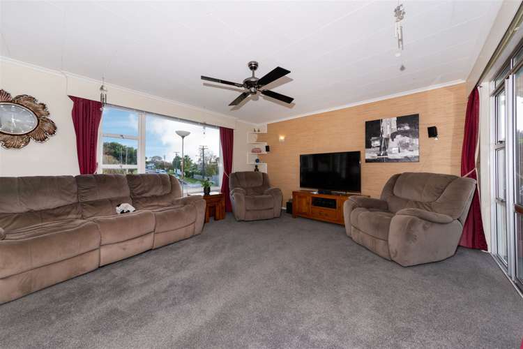 19 Marlene Avenue Te Atatu South_13