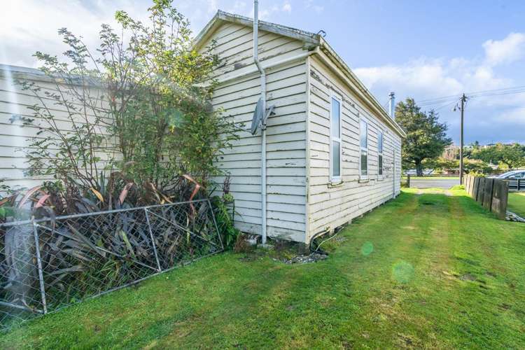 133 Main Street Mataura_12