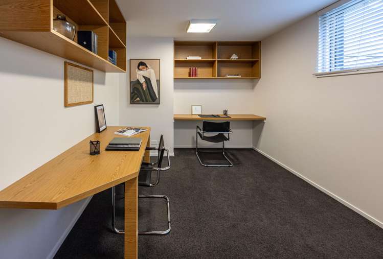 363 Peninsula Road Kelvin Heights_16