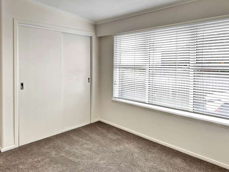 2/6a Adrienne Place Onehunga_7