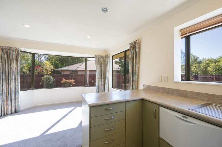 37 Starveall Street Brightwater_10