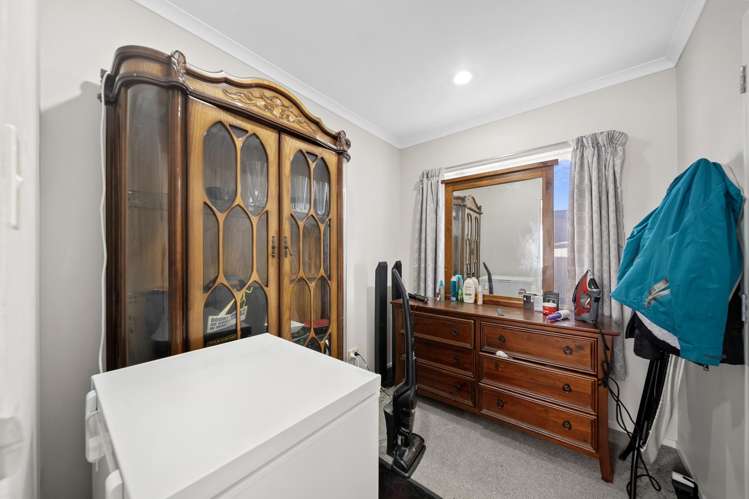 24 & 24a Larsen Street Otara_19