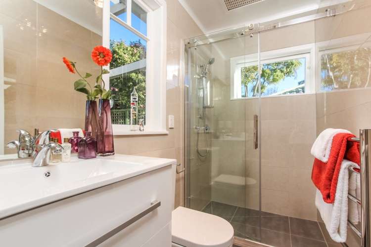 11 Craigbank Avenue New Lynn_11