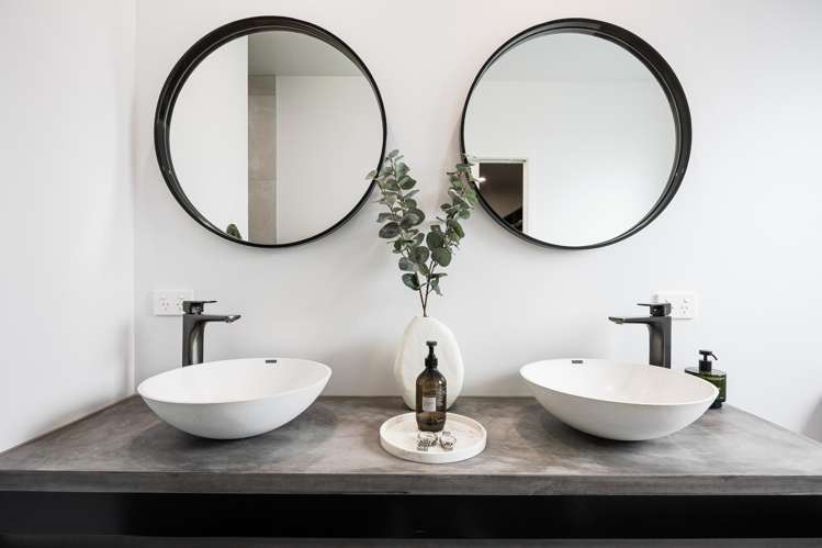 8 Walter Lawry Road Paerata_48