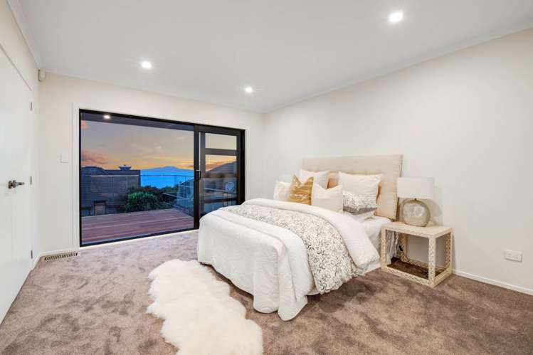 31 Churchill Road Murrays Bay_24