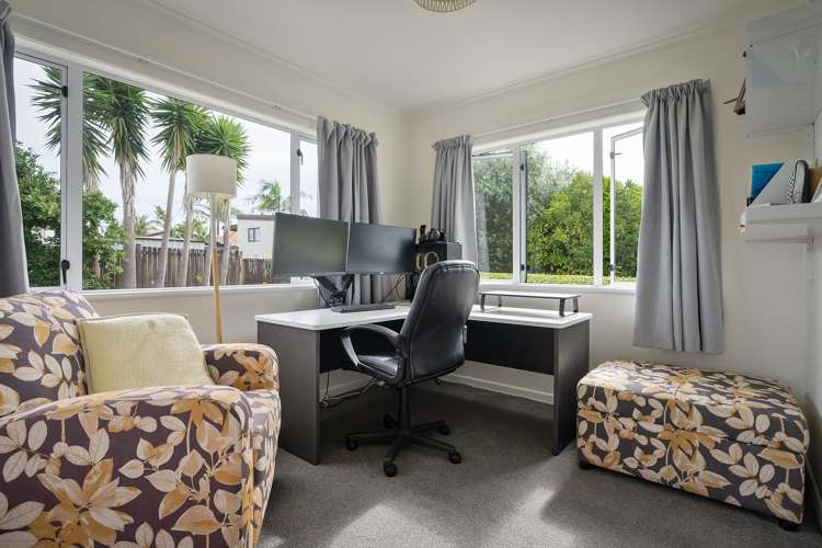 24 Montgomery Avenue Onerahi_11