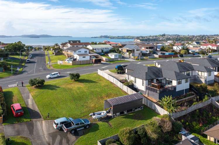 11 Hewson Drive Snells Beach_5