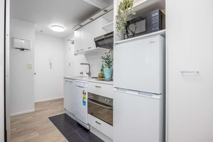 906/96 Symonds Street Auckland Central_9