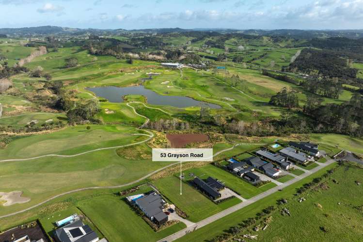 53 Grayson Road Wainui_5