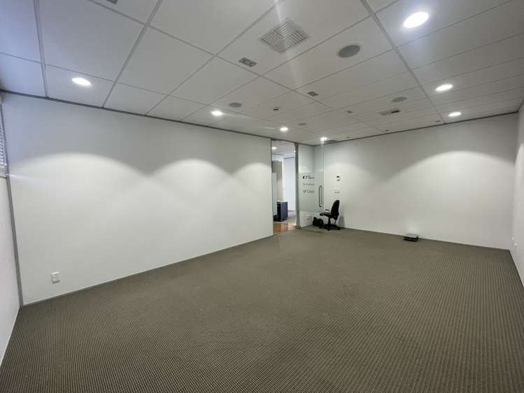 277 Te Irirangi Drive Flat Bush_5