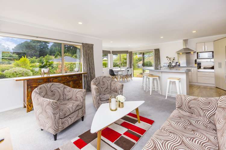 12 Opal Avenue Timberlea_7