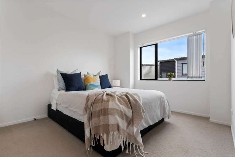 29 Hiki Street Hobsonville_7