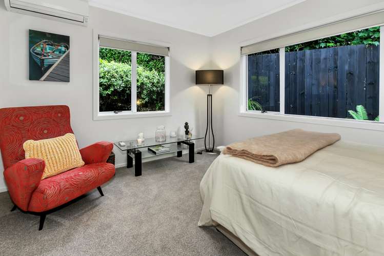 2/15 Newell Street Point Chevalier_18