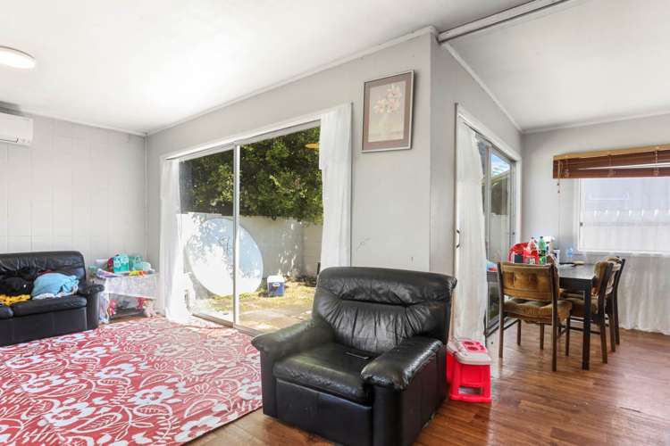 5 Quennell Avenue Favona_11