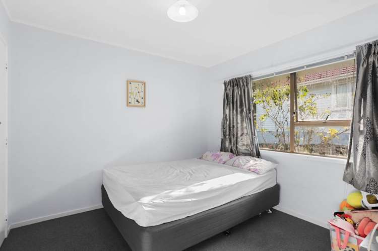 2/81 White Swan Road Mt Roskill_9