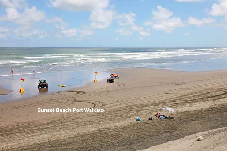 43 Westside Road Port Waikato_12