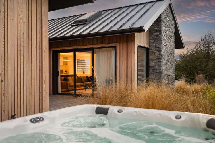 2 Appin Court Jacks Point_17