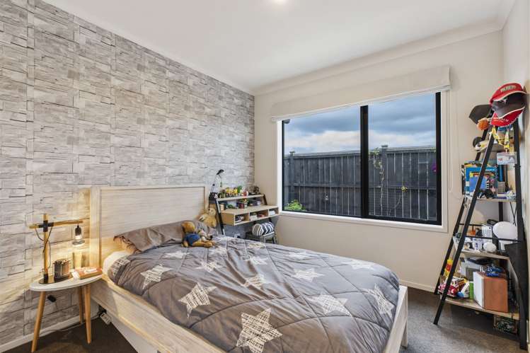 14 Iwinuku Crescent Wattle Downs_15