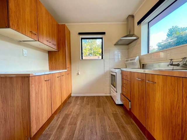 2/3195 Great North Road New Lynn_4