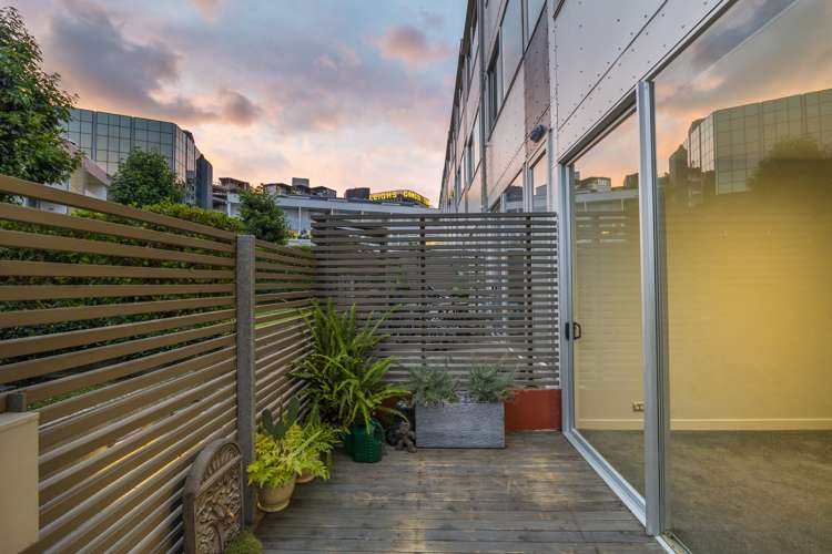 16e Fisher-Point Drive Auckland Central_1