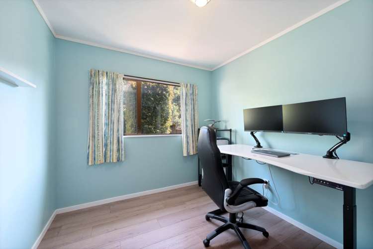 2/6 Orton Street Glenfield_12