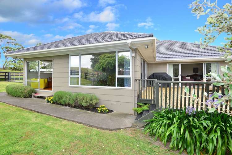 93 Chatham Road Helensville_2