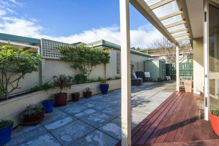 13 Vining Crescent Stoke_15