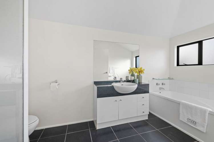 3/6 Woodall Place Totara Vale_14