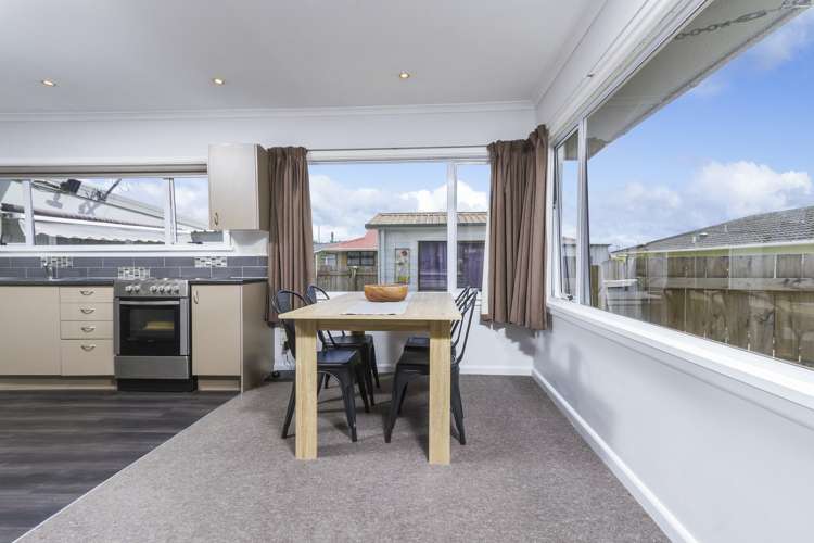 37 Croucher Street Richmond_6