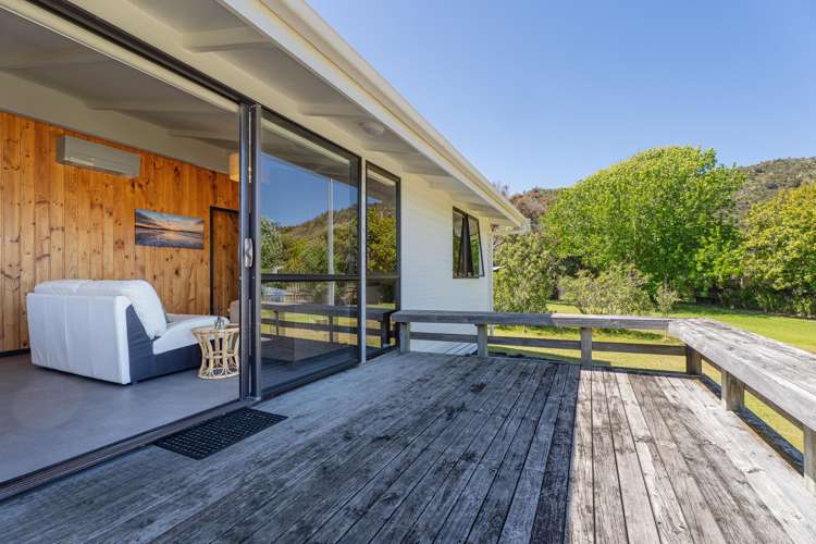 117 Winslow Place Matarangi_15
