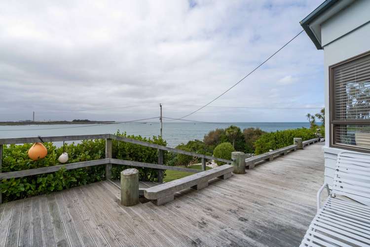 90 Marine Parade Bluff_7