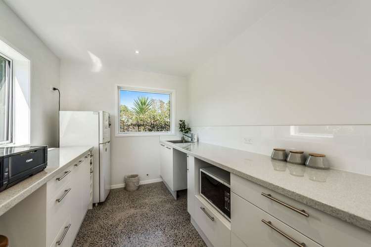 296 Range Road Papamoa_12