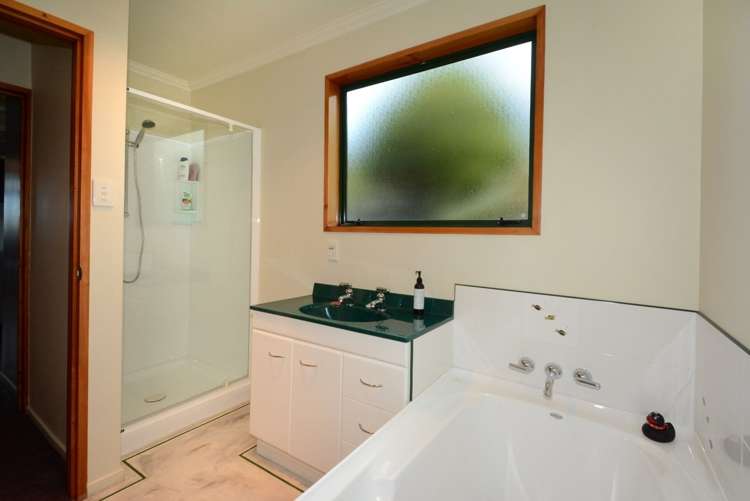 48 Oxley Crescent Broad Bay_14