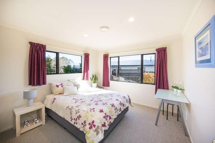 111 Ruapehu Drive Fitzherbert_17