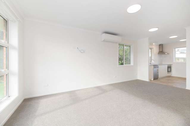 4/256A Blockhouse Bay Road Avondale_3