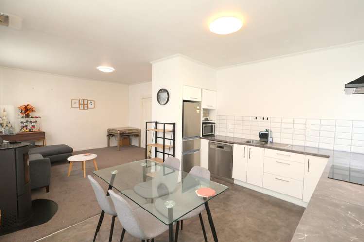 53 Robertson Street_2