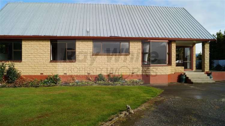 258 Henley-Berwick Road Henley_16