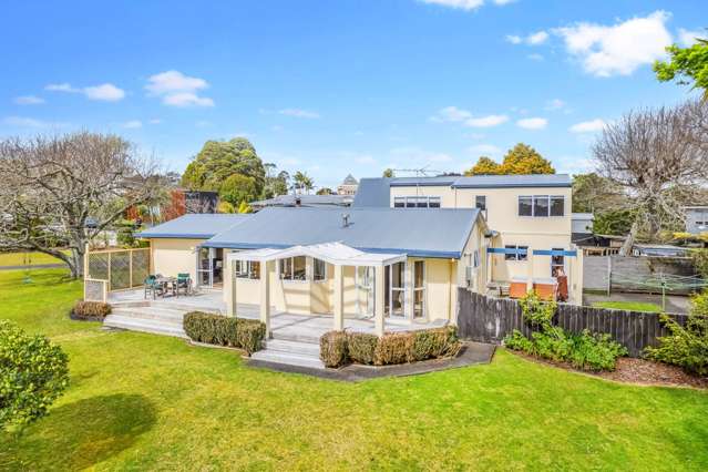 85 The Terrace Herald Island_2