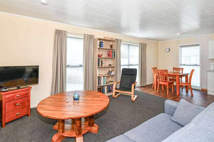 27 Heather Green Avenue Meremere_4