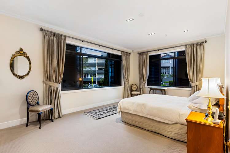 2A/36 Saint Stephens Avenue Parnell_18