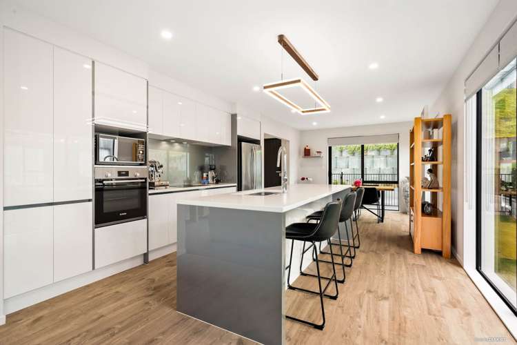 52 Arran Point Parade Orewa_8