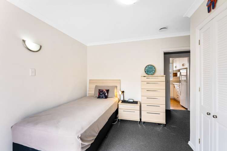 53 Shakespeare Avenue Trentham_13