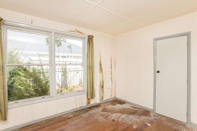 21 Glasgow Crescent Kaiti_14