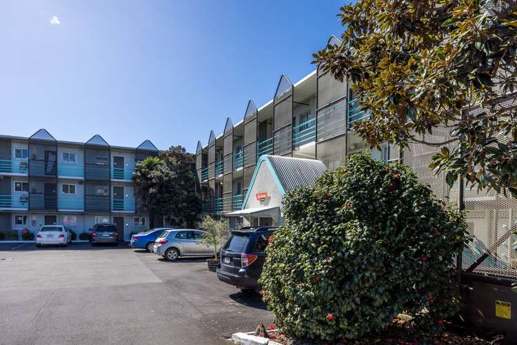 208/2 Maungawhau Road Epsom_15