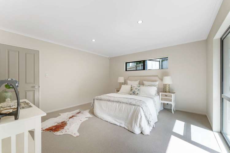 8 Carol Lee Place Albany_16