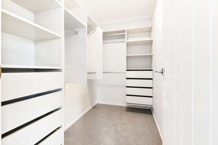 13 Couldrey Crescent Red Beach_21