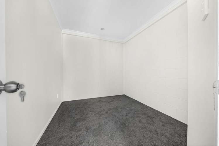 13 San Martin Place Goodwood Heights_28