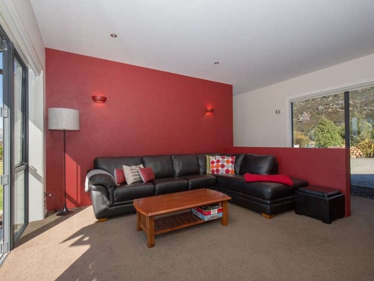 958 Aubrey Road Albert Town_9