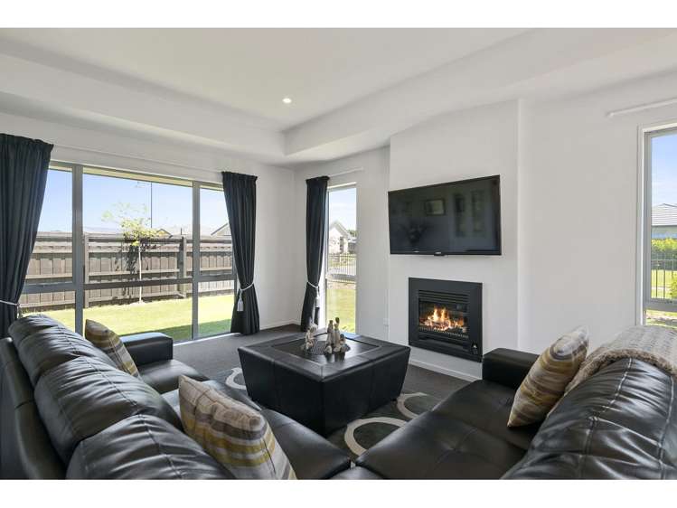 7 Benedict Street Aidanfield_2